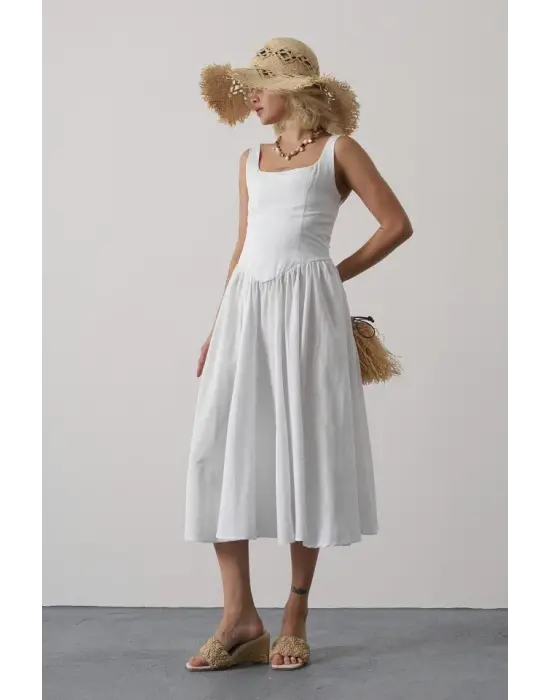 Omarı Zarif Beyaz Uzun Elbise