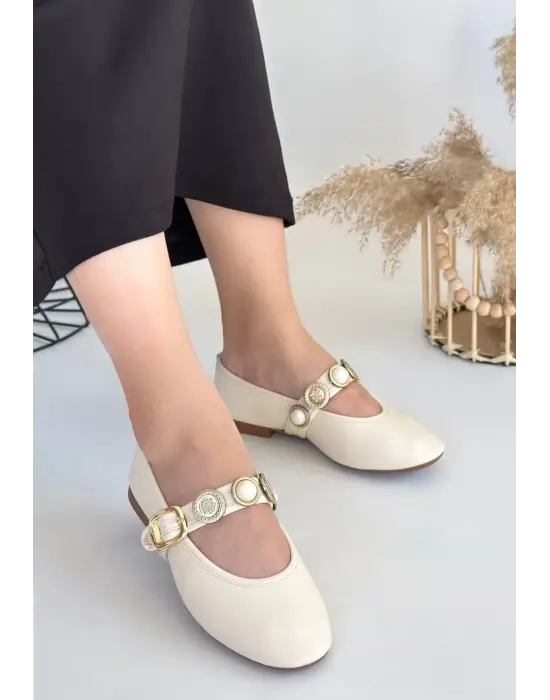 Trend Bej Babet Ayakkabı