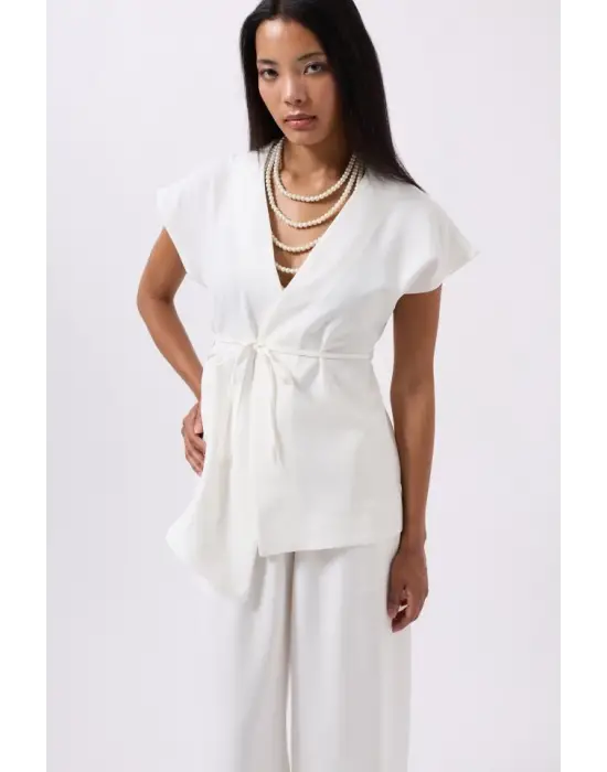 Omarı Rahat Kesim Bağcık Detaylı Yelek