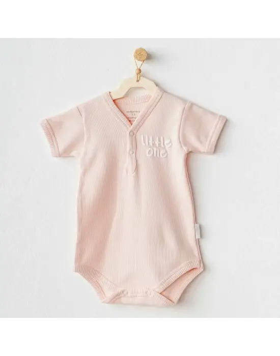 Omarı Yumuşak ve Şık Bebek Body