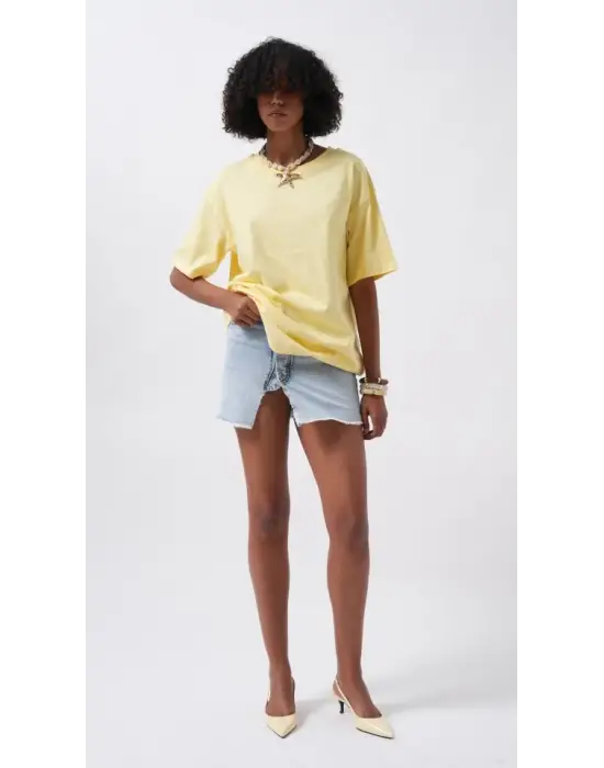 Omarı Rahat ve Şık Oversize T-Shirt