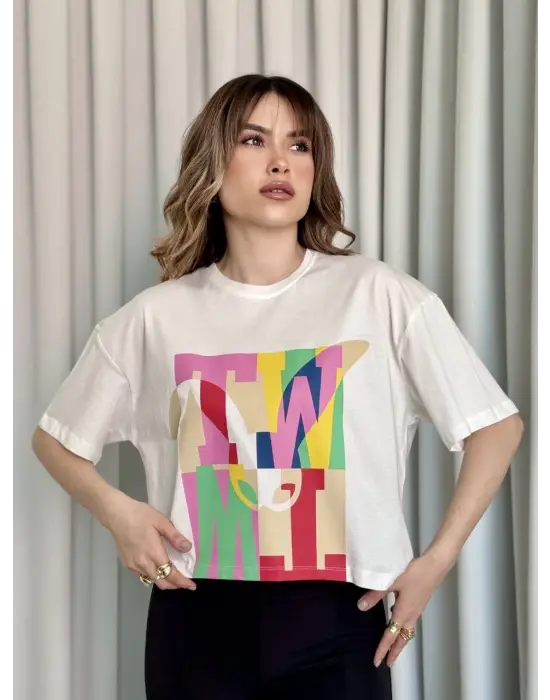 Çarpıcı Baskılı Crop Tişört