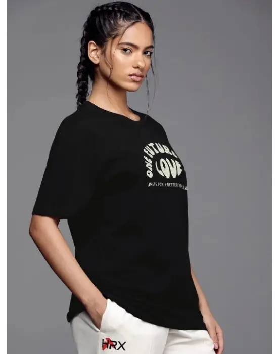 Omarı Rahat ve Şık Siyah Oversize T-shirt