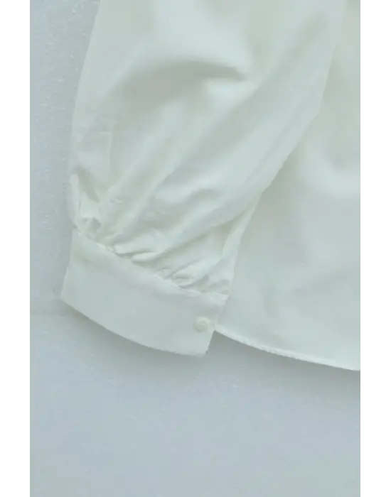 Bebe Yaka Dantel Detaylı Düğmeli Poplin Gömlek  -Ekru