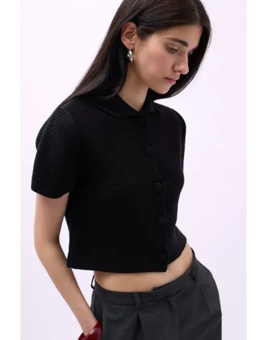 Bebe Yaka Düğmeli Bluz