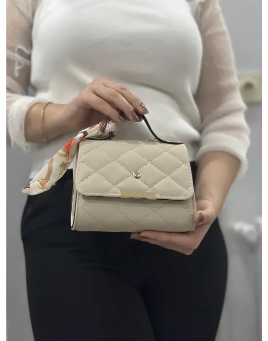 Omarı Zarif Bej Renkli Deri Çanta