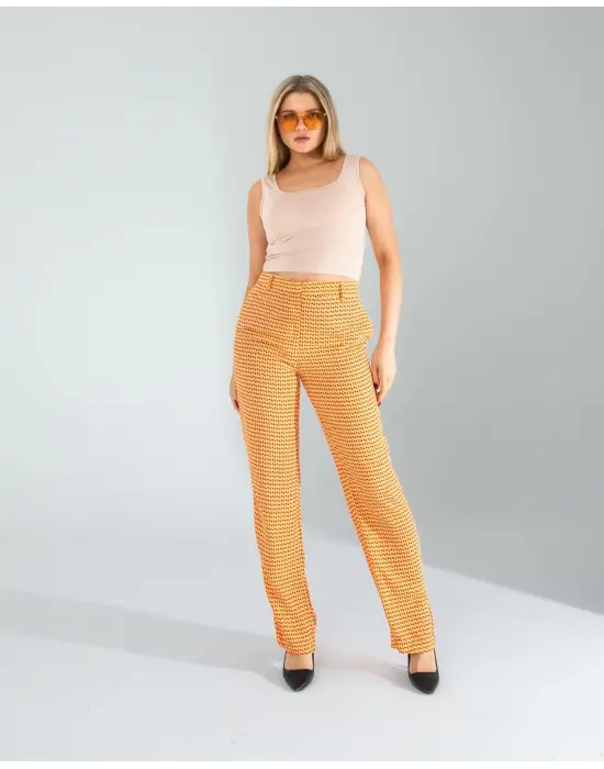 Omarı Kare Yaka Bej Basic Bluz