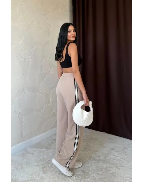 Omarı Yan Şerit Detaylı Bej Pantolon