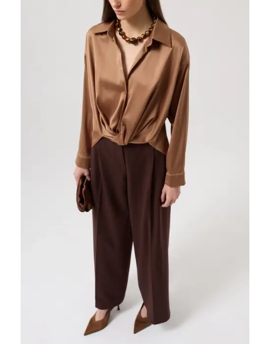 Omarı Rahat ve Şık Crop Saten Gömlek