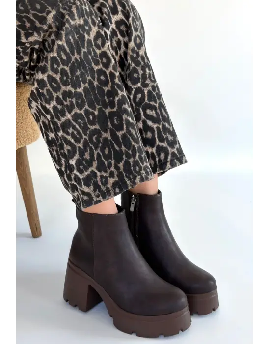 Belay Acı Kahve Nubuk Topuklu Bot