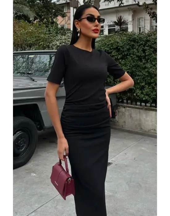 Omarı Rahat Ve Şık Beli Büzgülü Midi Elbise