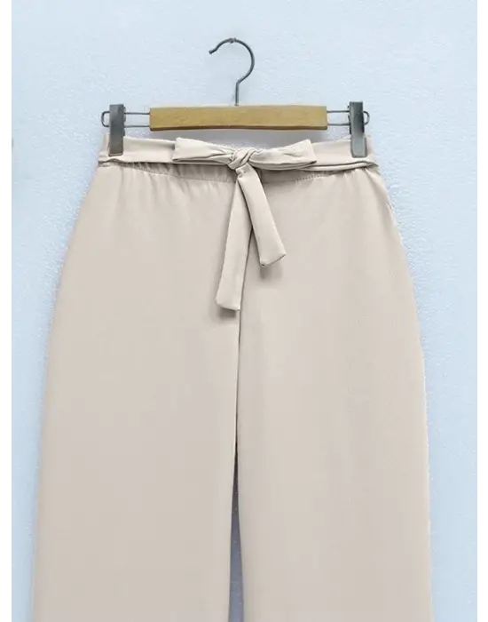 Omarı Rahat ve Şık Beli Lastikli Bol Paça Pantolon - Bej