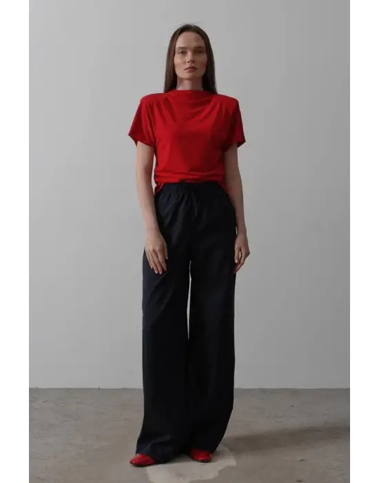 Omarı Rahat Kesim Beli Lastikli Lacivert Pantolon