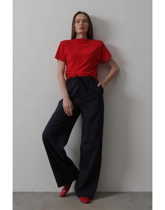 Omarı Rahat Kesim Beli Lastikli Lacivert Pantolon