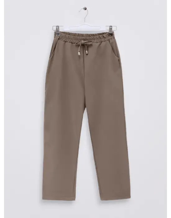 Beli Lastikli Çift Cepli Bağcık Detaylı Pantolon        -Vizon