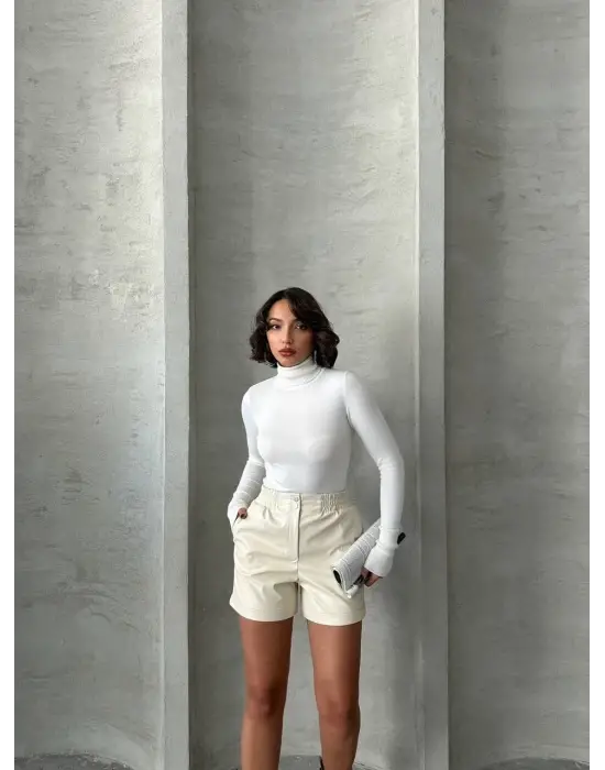Omarı Yüksek Bel Deri Şort Krem Farlı Çıtçıtlı Cree