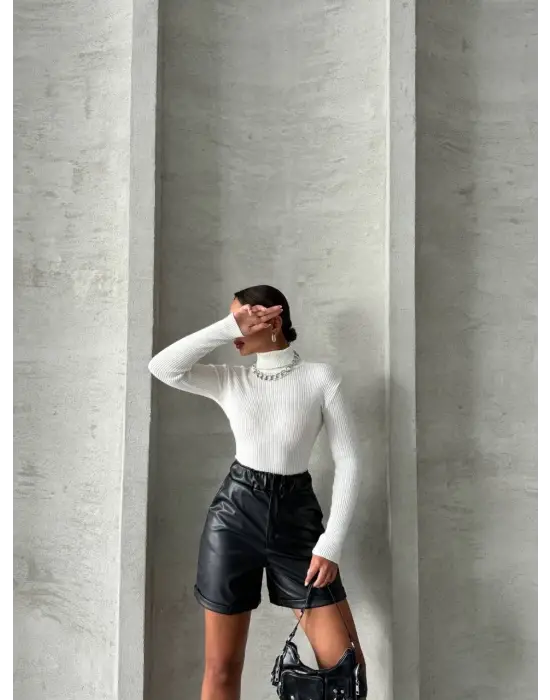 Omarı Beli Lastikli Deri Şort - Siyah, Duble Paça