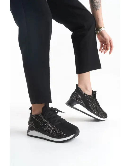 Benorra Bağcıklı Rahat tabanlı ayakkabı Tabaan Taşlı Bayan Spor tabanlı ayakkabı Spor Ayakkabı CBT - Siyah