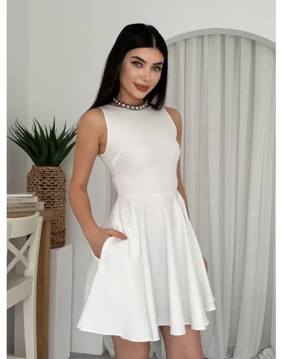 Berl Cep Detaylı Elbise