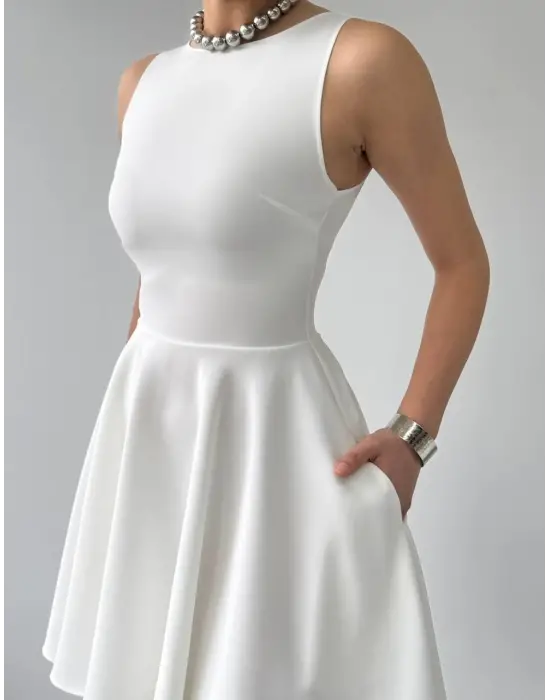 Berl Cep Detaylı Elbise