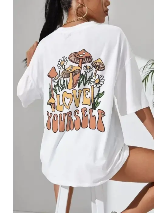 Omarı Yenilikçi Baskılı Oversize T-Shirt - Beyaz