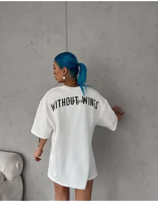 Omarı Bisiklet Desenli Oversize Beyaz T-Shirt