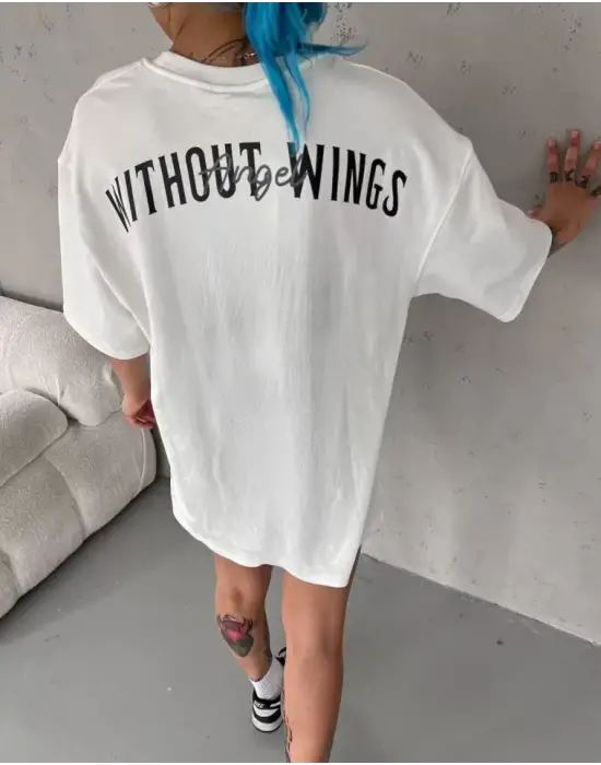 Omarı Bisiklet Desenli Oversize Beyaz T-Shirt