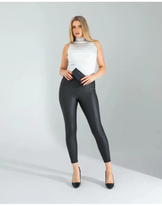 Göz Alıcı Varaklı Triko