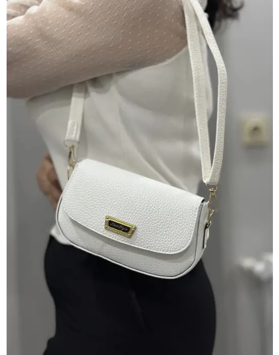 Omarı Yüksek Kaliteli Beyaz Cilt Çanta