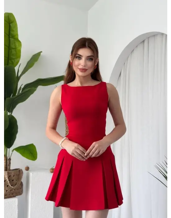 Omarı Çiçek Desenli Mini Elbise