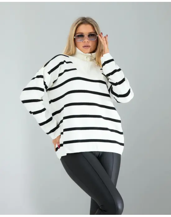 Çizgili Triko Kazak