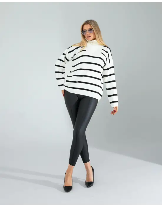 Çizgili Triko Kazak