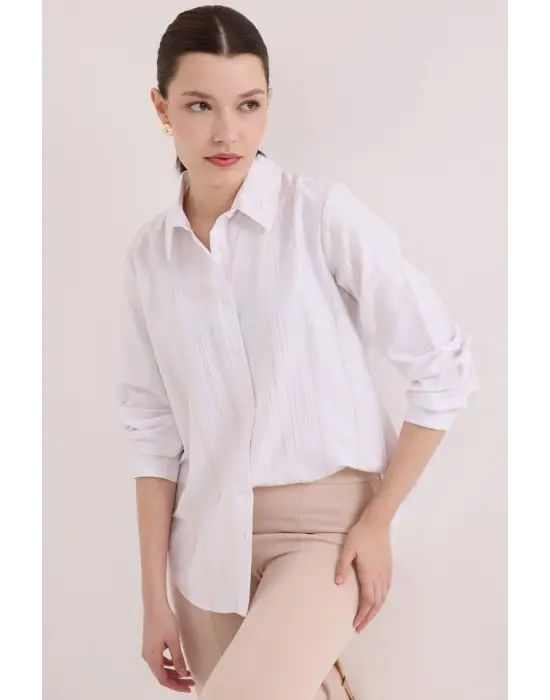 Beyaz Gümüş Varak Desenli Gömlek 20253