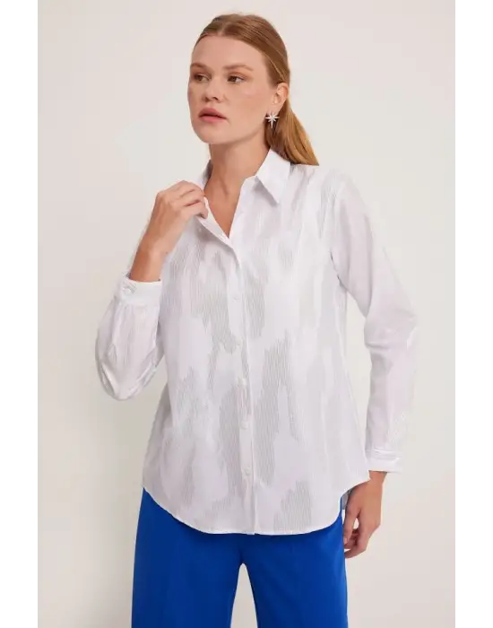 Beyaz Gümüş Varak Desenli Gömlek 20253