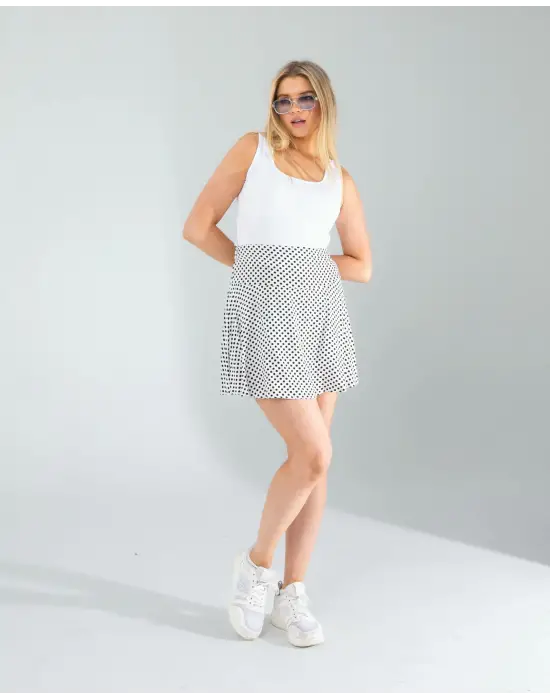 Çarpıcı Mini Puantiye Desenli Etek