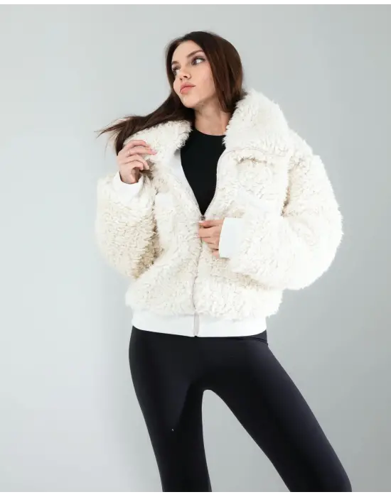 Omarı Yumuşak Peluş Kış Ceketi