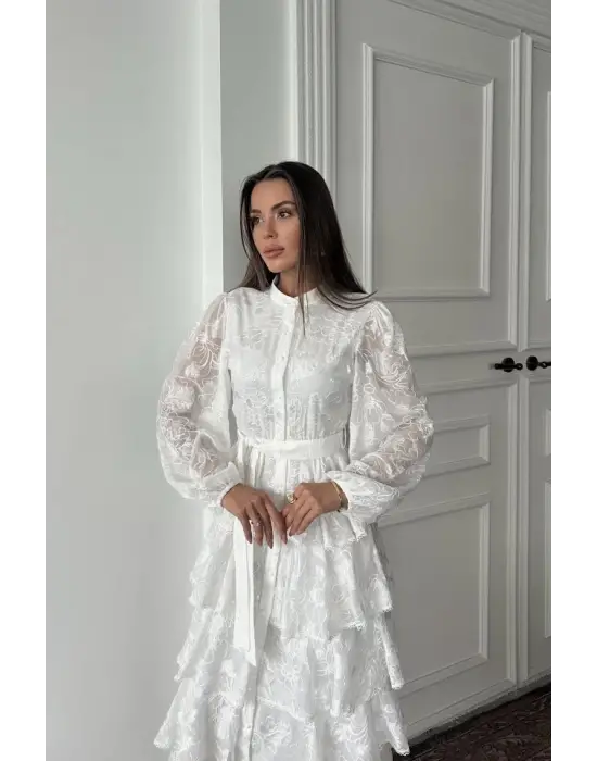 Beyaz Valonlu Şeritli Kat Kat Elbise