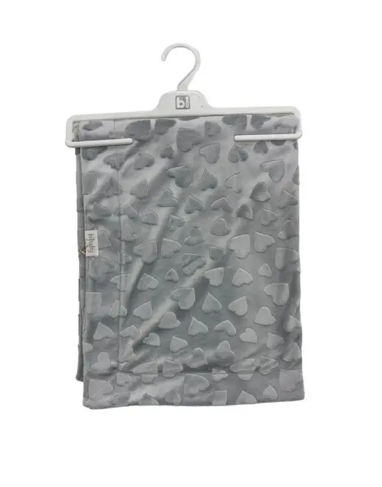 Omarı Kalp Desenli Yumuşak Battaniye Gri 82x90