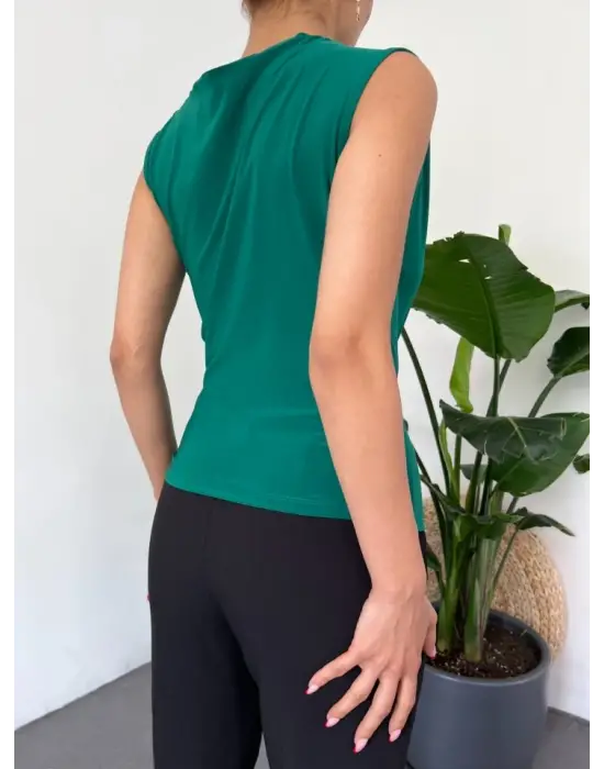 Bisiklet Yaka Sıfır Kol Sandy Bluz -Zümrüt
