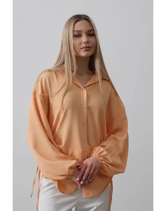 Omarı Taze ve Zarif Biye Detayıyla Gömlek