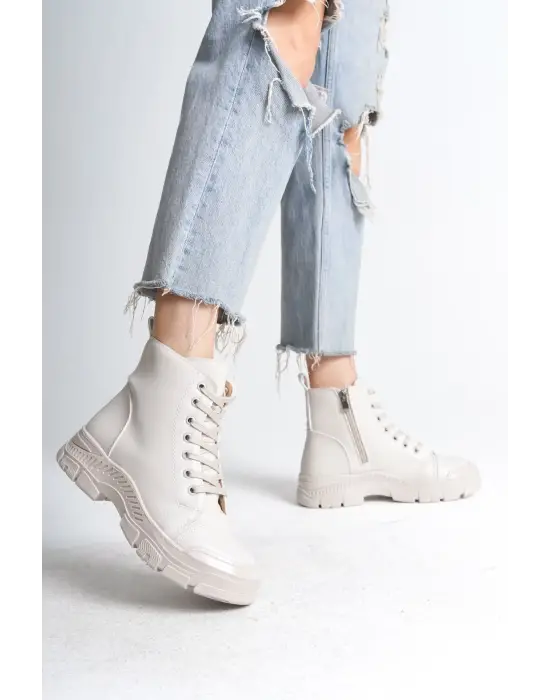 Modern Bağcıklı Bayan Bot