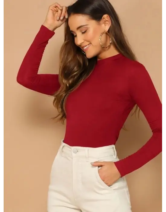 Omarı Çiçek Desenli Yumuşak Dokulu Bluz