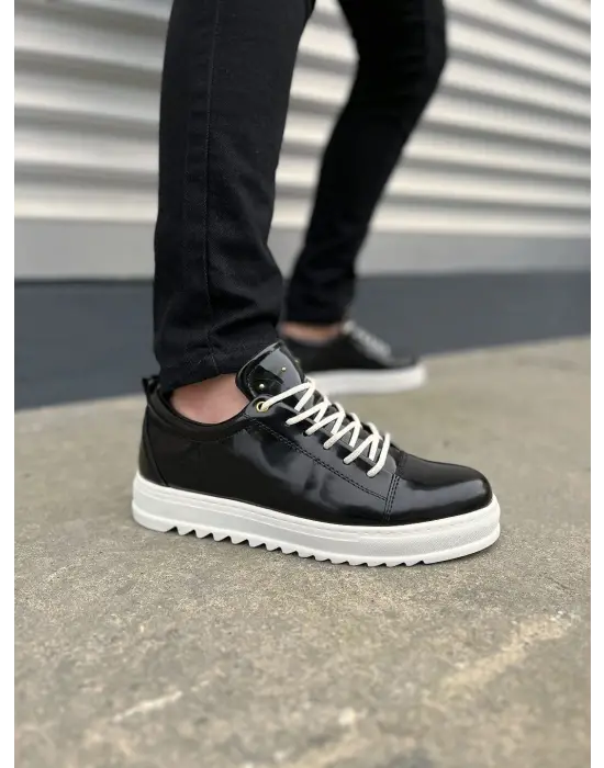 Şık Rugan Bağcıklı Erkek Spor Ayakkabı - Siyah