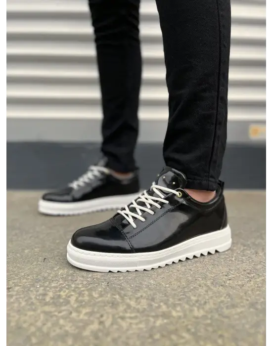 Omarı Şık Bağcıklı Rugan Erkek Spor Ayakkabı - Siyah