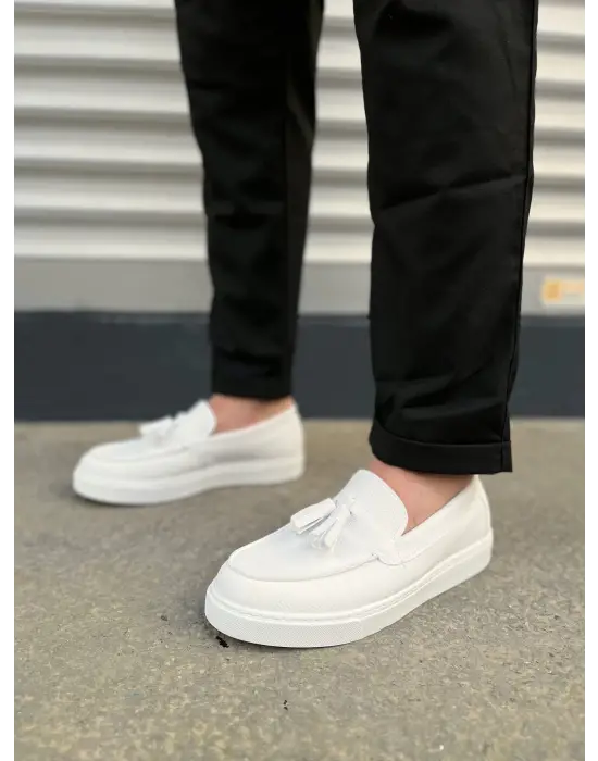 Omarı Püsküllü Beyaz Erkek Günlük Spor Ayakkabı