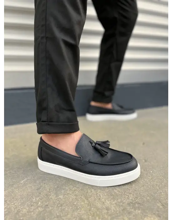 Omarı Püsküllü Siyah Erkek Spor Ayakkabı