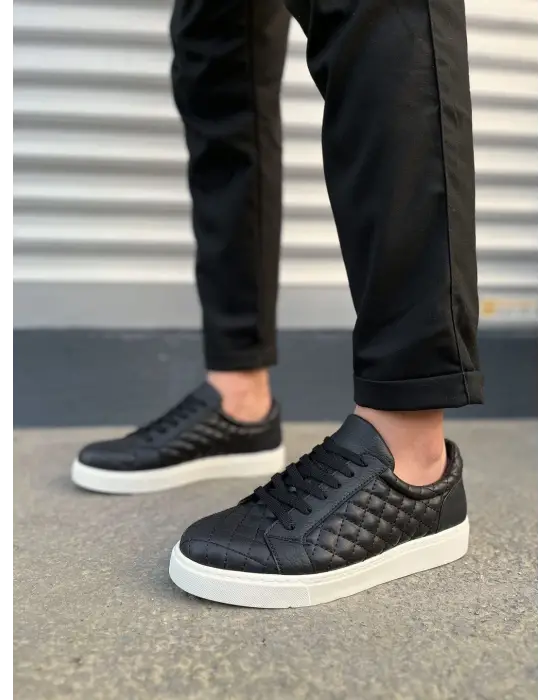 Spor Tabanlı Cilt Kapitone Desenli Erkek Ayakkabı