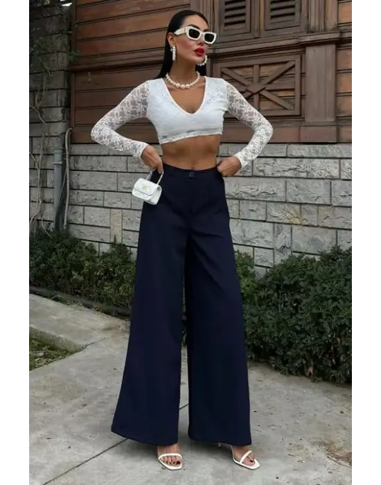 Omarı Uçuşan Kumaşıyla Rahat Palazzo Pantolon