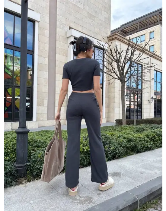 Modern Pantolonlu Takım