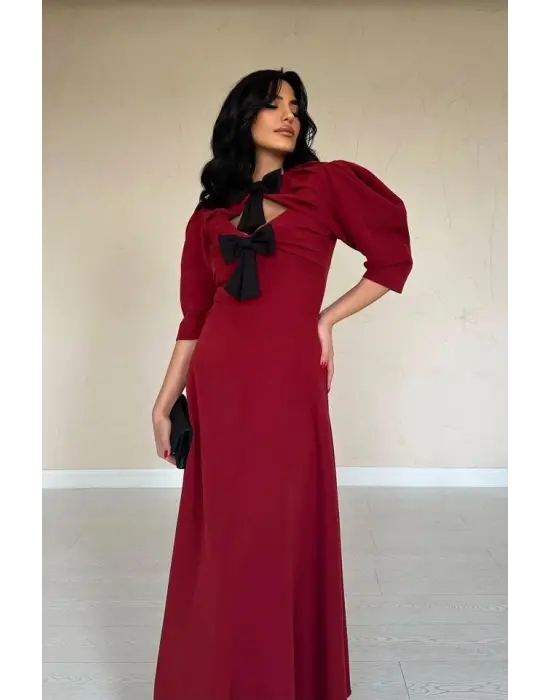 Bordo Ön Dekolteli Fiyonk Garnili Uzun Elbise